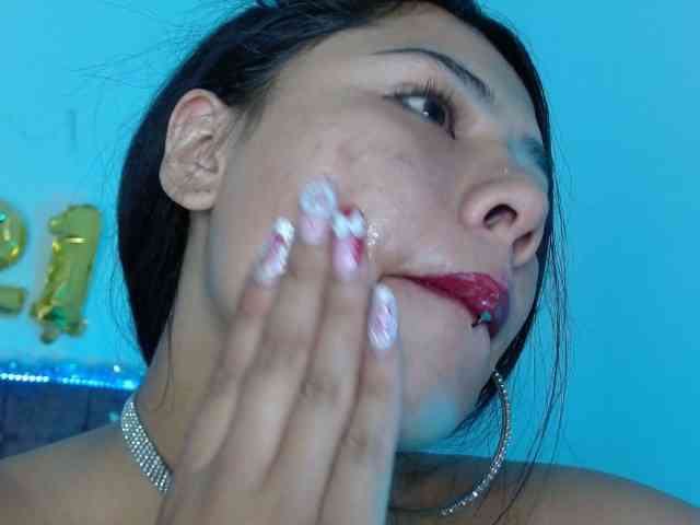 aliii_barrera webcam