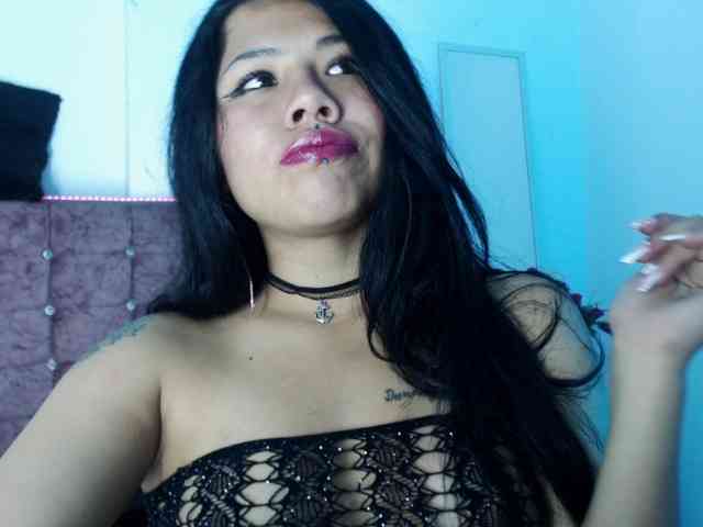 aliii_barrera webcam