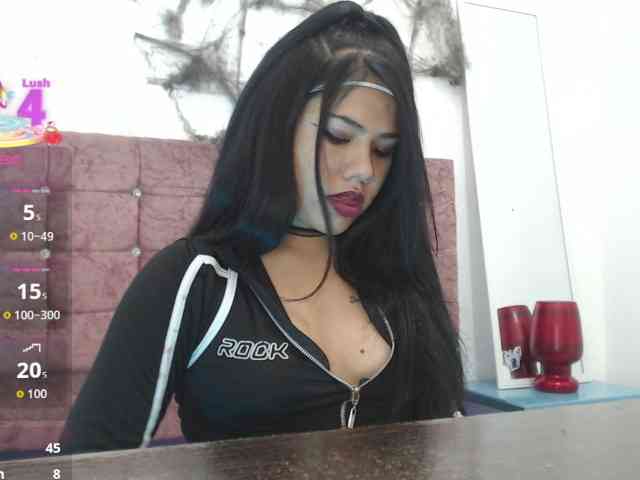 aliii_barrera webcam