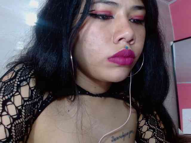 aliii_barrera webcam