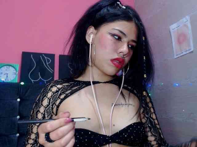 aliii_barrera webcam