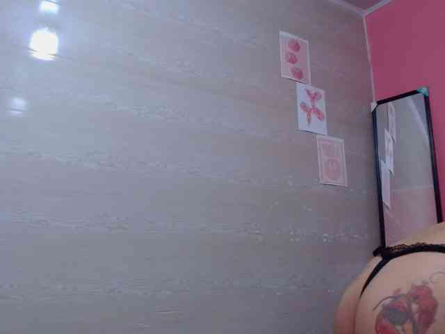 aliii_barrera webcam