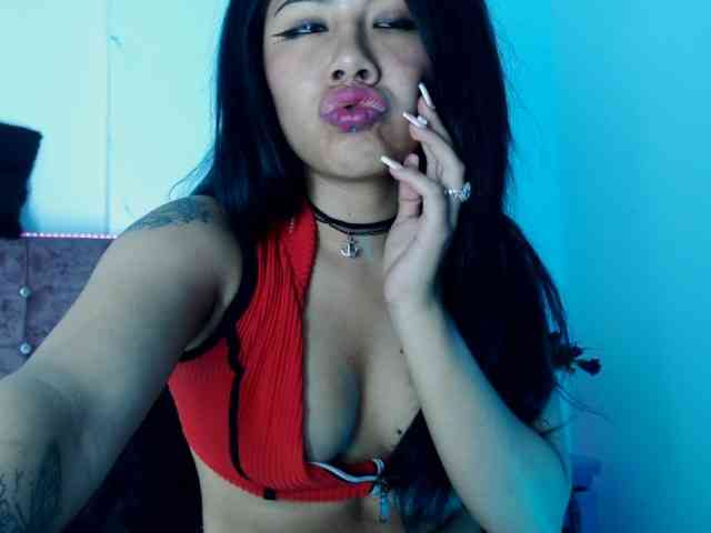 aliii_barrera webcam