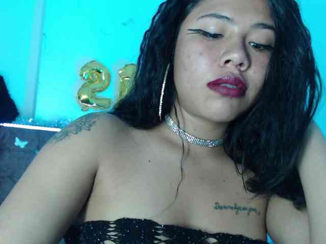 aliii_barrera webcam