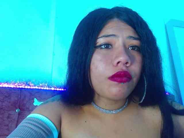 aliii_barrera webcam