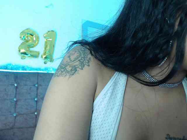 aliii_barrera webcam