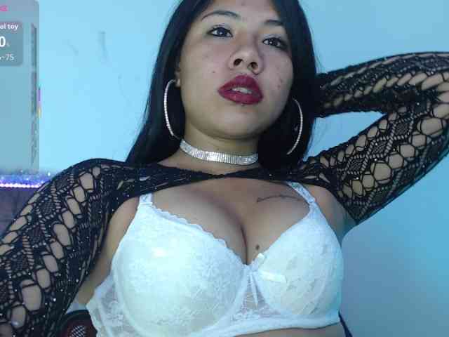 aliii_barrera webcam