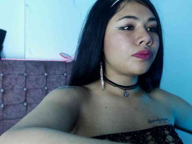 aliii_barrera webcam