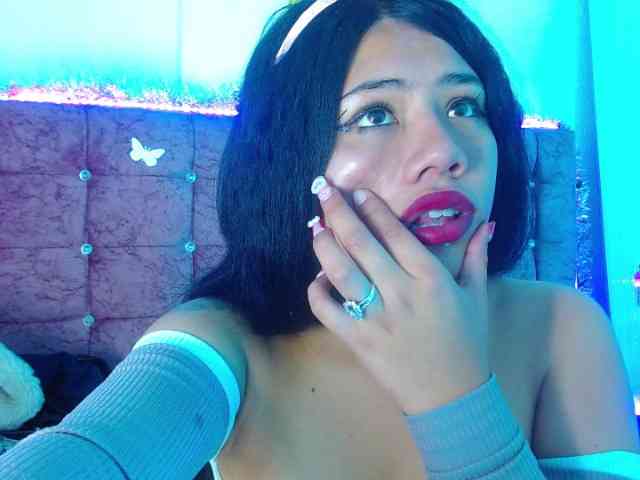 aliii_barrera webcam