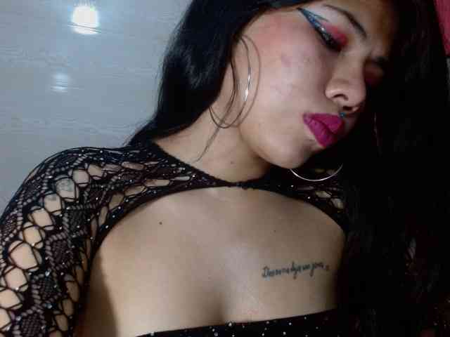 aliii_barrera webcam