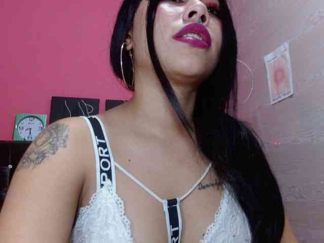 aliii_barrera webcam