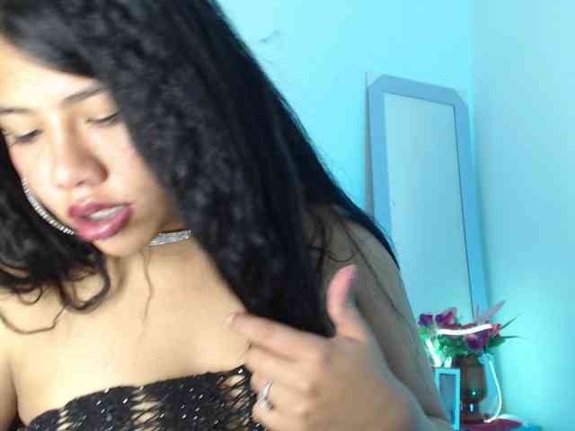 aliii_barrera webcam