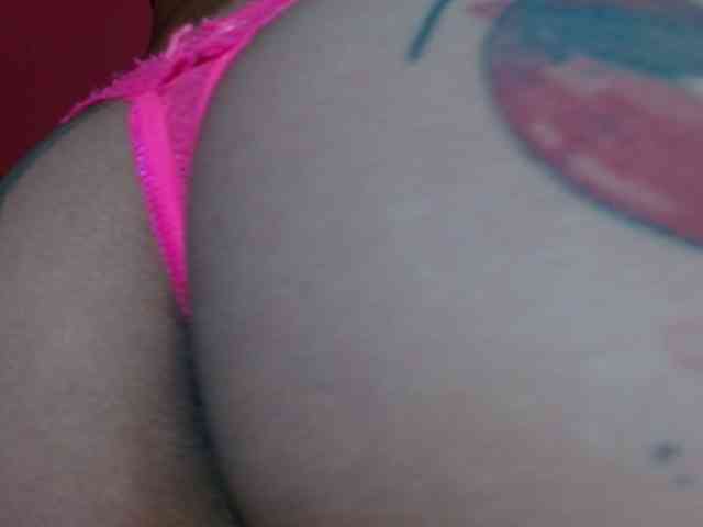 aliii_barrera webcam