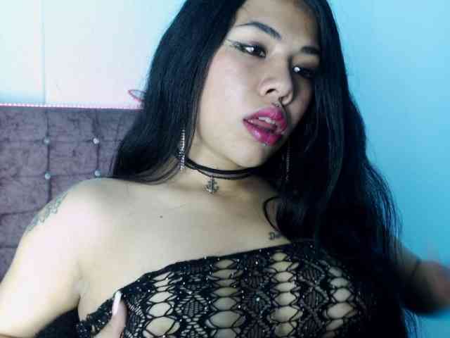 aliii_barrera webcam