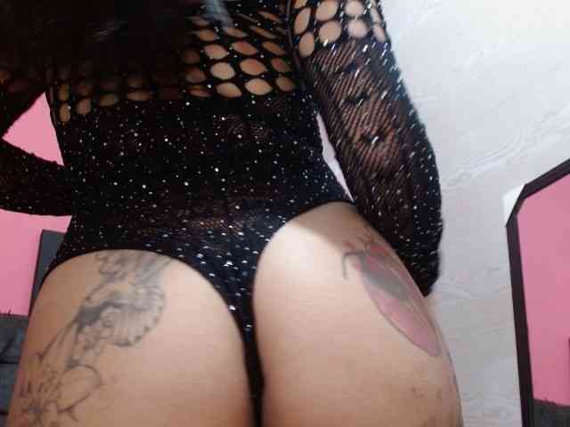 aliii_barrera webcam