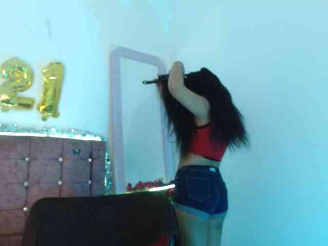 aliii_barrera webcam