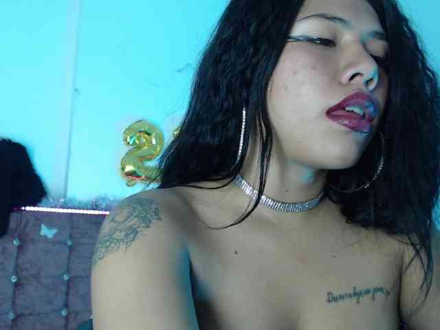 aliii_barrera webcam