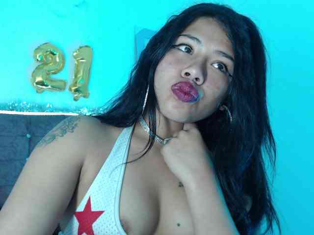 aliii_barrera webcam