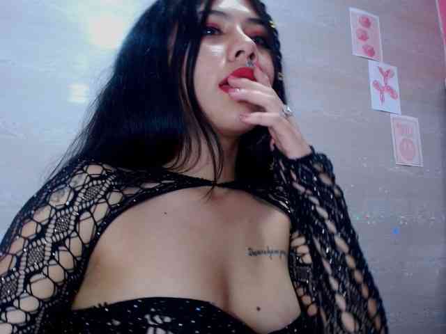aliii_barrera webcam