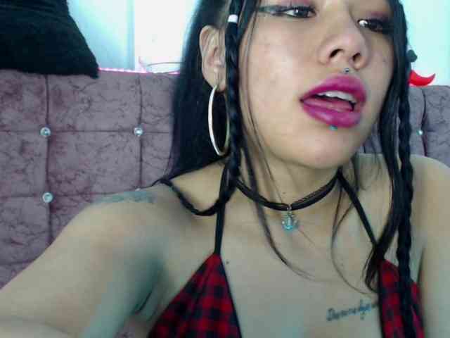 aliii_barrera webcam