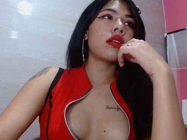 aliii_barrera webcam