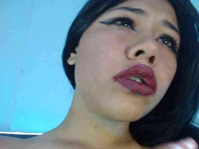 aliii_barrera webcam