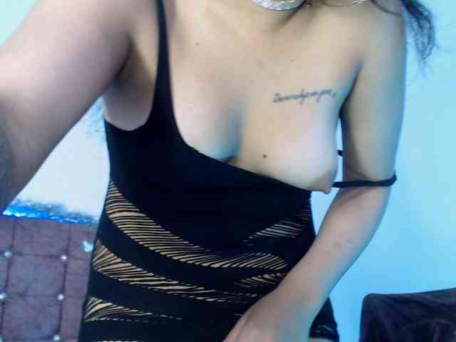 aliii_barrera webcam