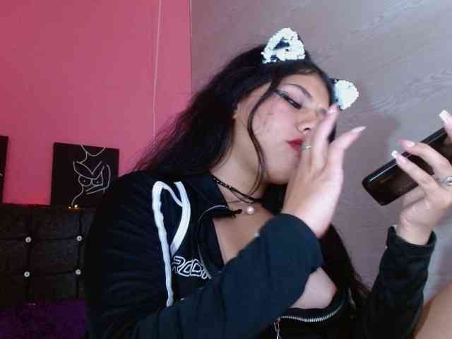 aliii_barrera webcam