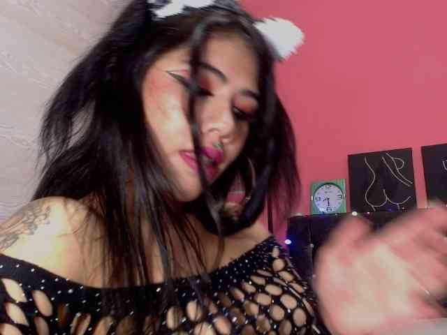 aliii_barrera webcam