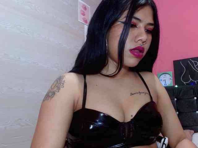 aliii_barrera webcam