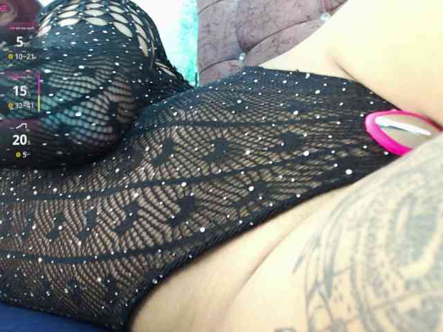 aliii_barrera webcam