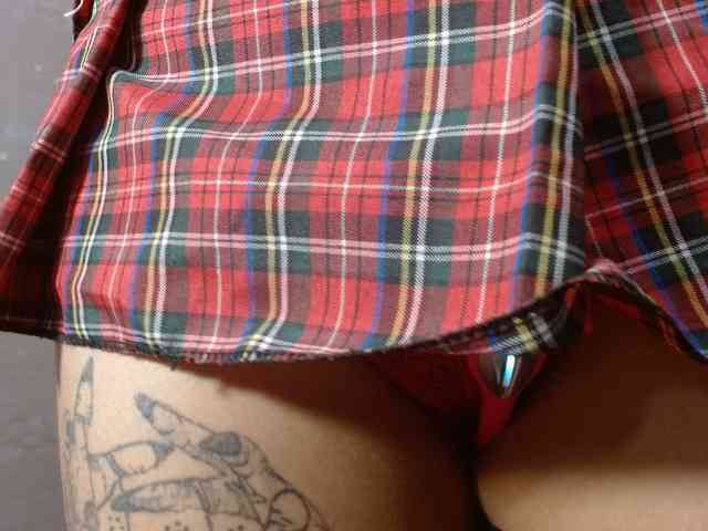 aliii_barrera webcam
