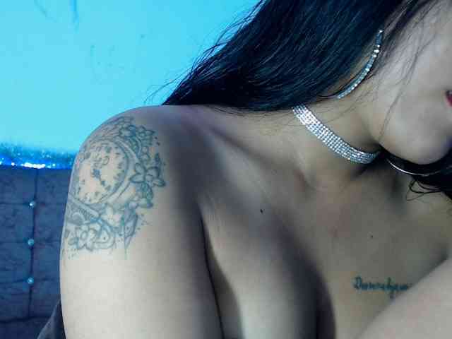 aliii_barrera webcam