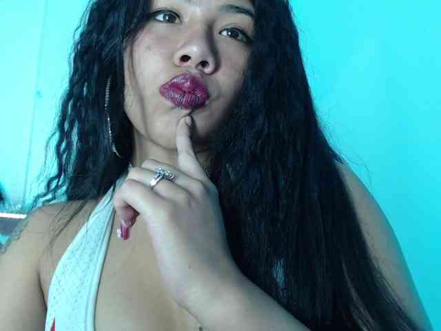 aliii_barrera webcam