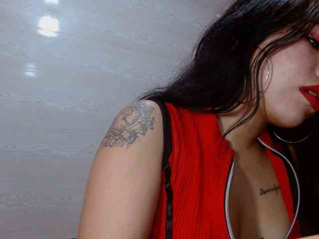 aliii_barrera webcam