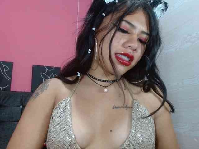 aliii_barrera webcam