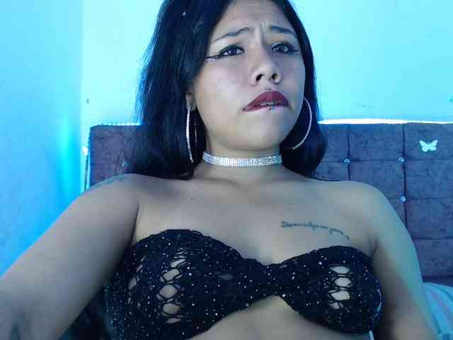 aliii_barrera webcam