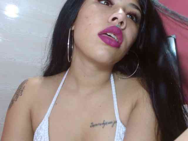 aliii_barrera webcam