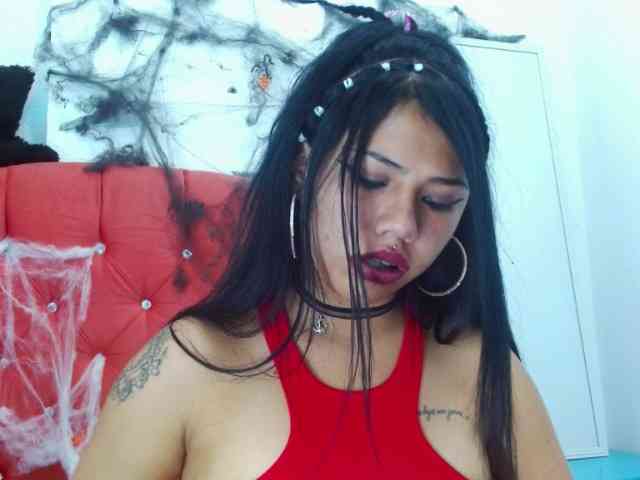 aliii_barrera webcam