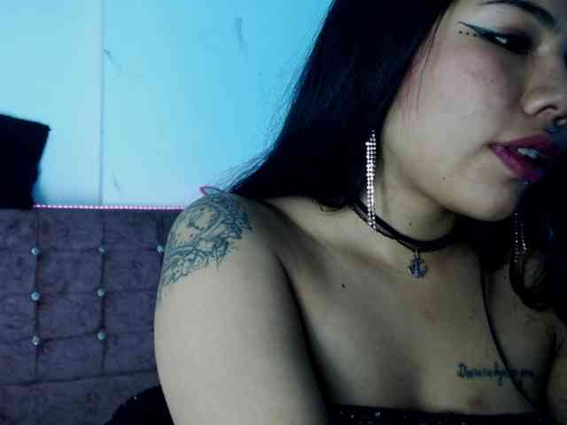 aliii_barrera webcam