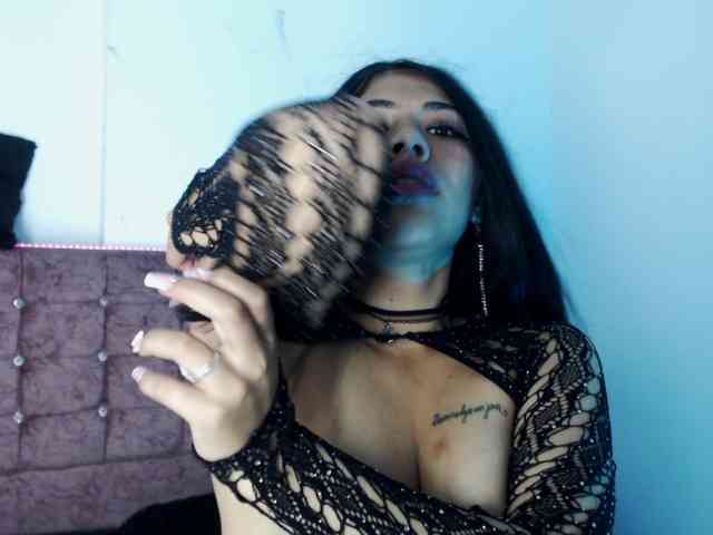 aliii_barrera webcam