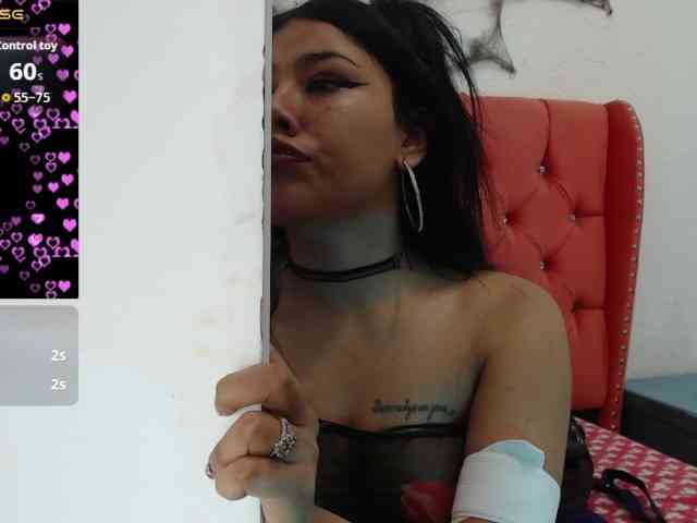 aliii_barrera webcam