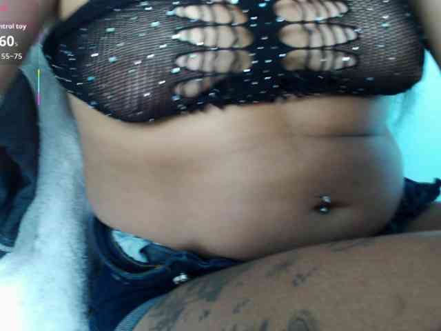 aliii_barrera webcam