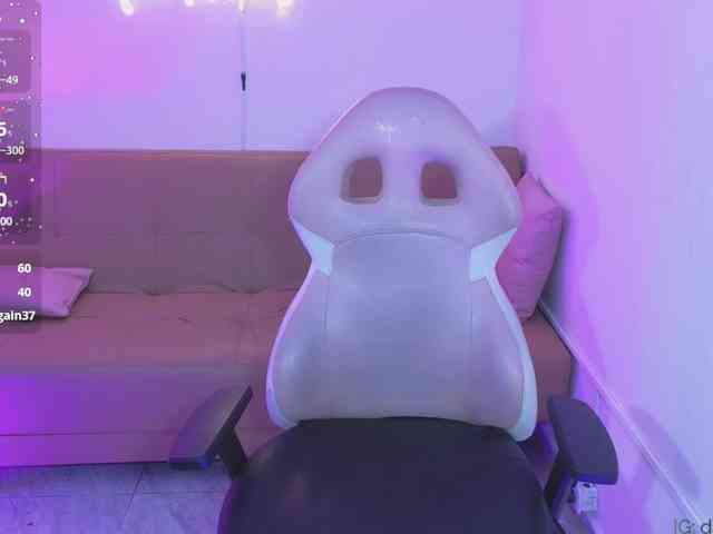 Darknina-tay Live Webcam on BongaCams