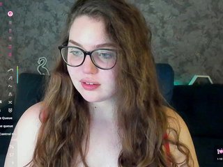 LuxSopphia Porn Show