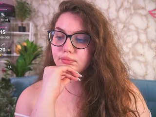 LuxSopphia Porn Show