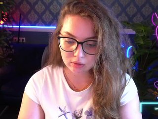 LuxSopphia Porn Show
