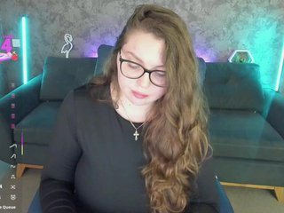 LuxSopphia Porn Show