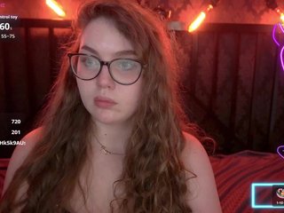 LuxSopphia Porn Show