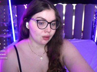 LuxSopphia Porn Show